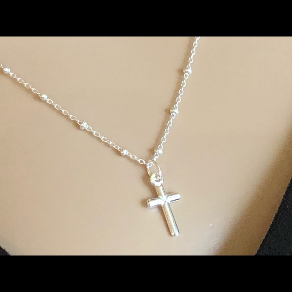 925 Sterling Silver Cross Pendant Necklace - Picture 2 of 6